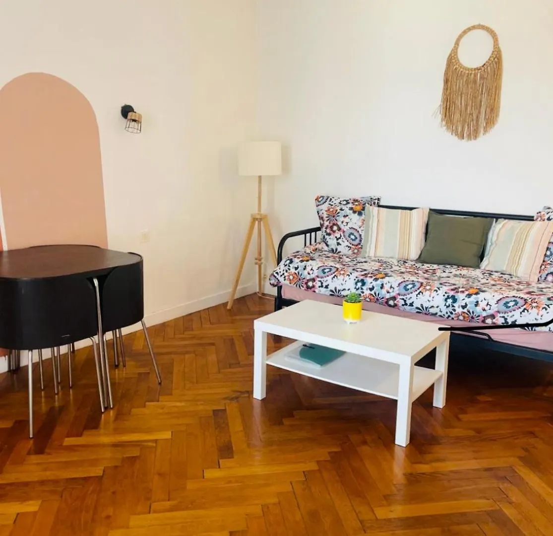Studio Avec Vue Mer En Plein Coeur Du Panier Marseille France