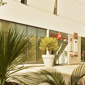 Ibis Centre Euromed Otel